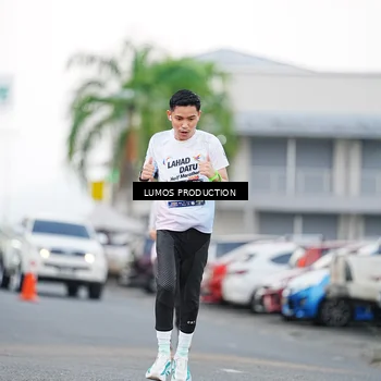 Runner Photo 7923627