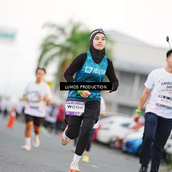 Runner Photo 7923636