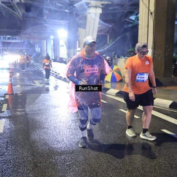 Runner Photo 7923653