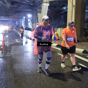 Runner Photo 7923659