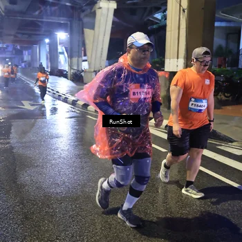 Runner Photo 7923661