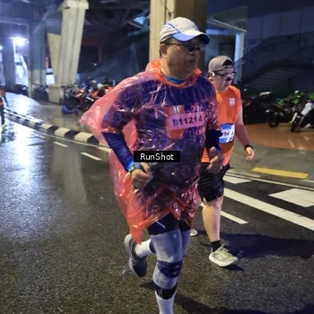 Runner Photo 7923682