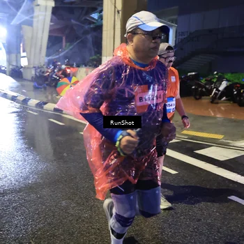 Runner Photo 7923683