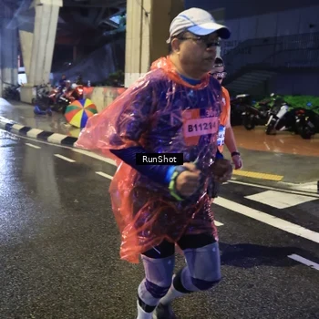 Runner Photo 7923684