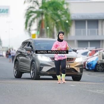 Runner Photo 7923687