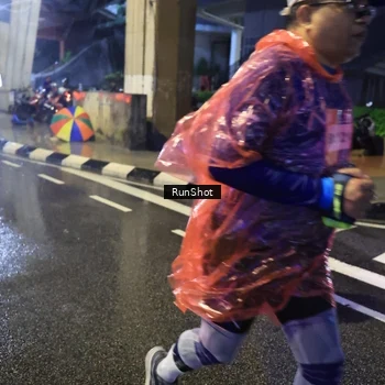 Runner Photo 7923698