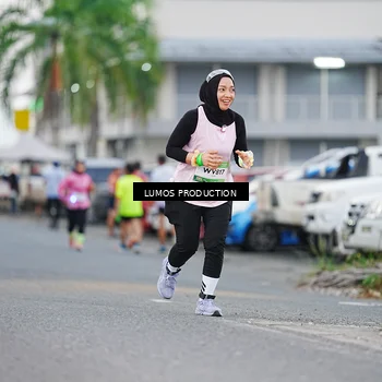 Runner Photo 7923703