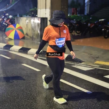 Runner Photo 7923710