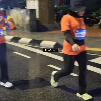 Runner Photo 7923728