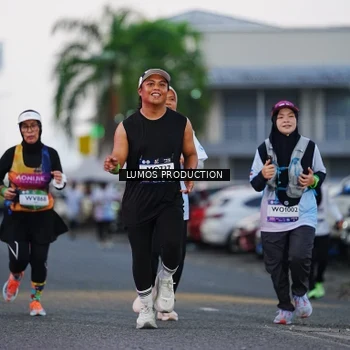Runner Photo 7923737