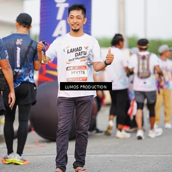 Runner Photo 7923739