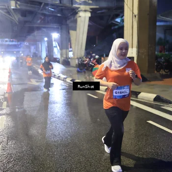 Runner Photo 7923742