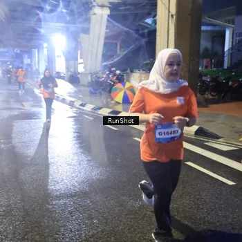 Runner Photo 7923743