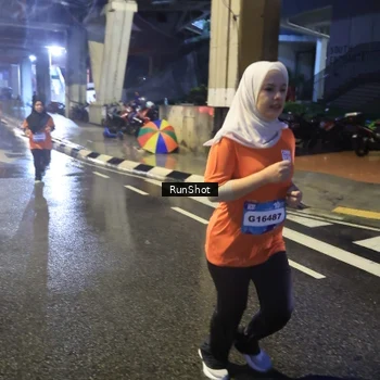 Runner Photo 7923747