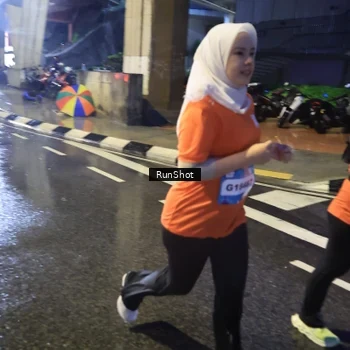 Runner Photo 7923750