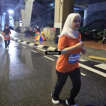 Runner Photo 7923751