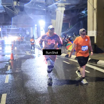Runner Photo 7923754