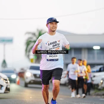 Runner Photo 7923760