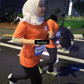 Runner Photo 7923768