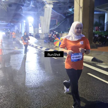 Runner Photo 7923769