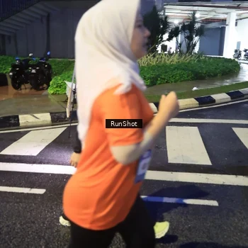 Runner Photo 7923776