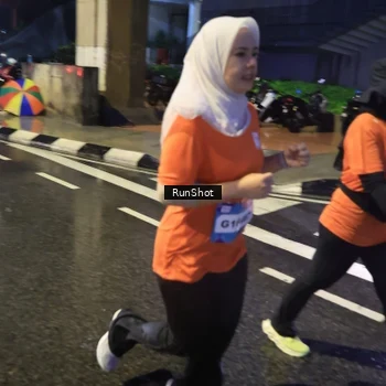 Runner Photo 7923788