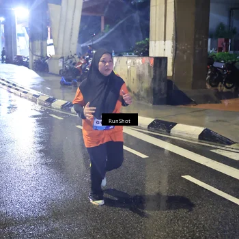 Runner Photo 7923799