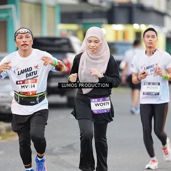 Runner Photo 7923811