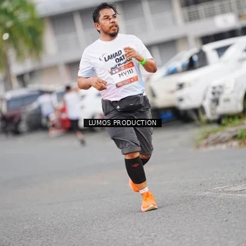 Runner Photo 7923814