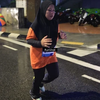 Runner Photo 7923828