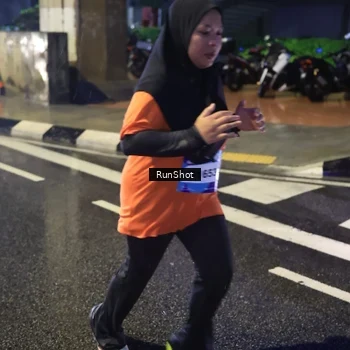 Runner Photo 7923836