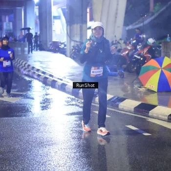 Runner Photo 7923895