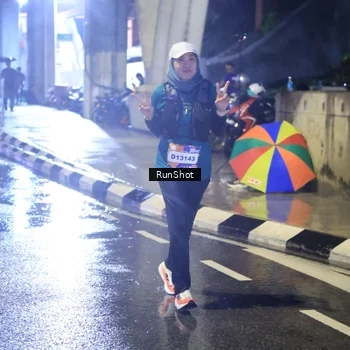 Runner Photo 7923899