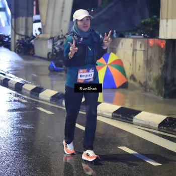 Runner Photo 7923914