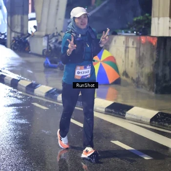 Runner Photo 7923917