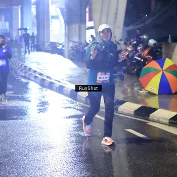 Runner Photo 7923919