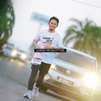 Runner Photo 7923920