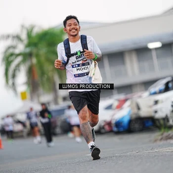 Runner Photo 7923938