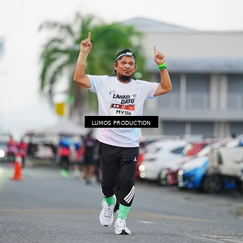 Runner Photo 7923946