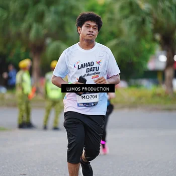 Runner Photo 7923949