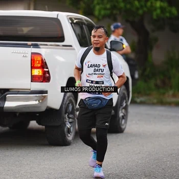 Runner Photo 7923951
