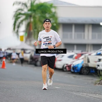 Runner Photo 7923969