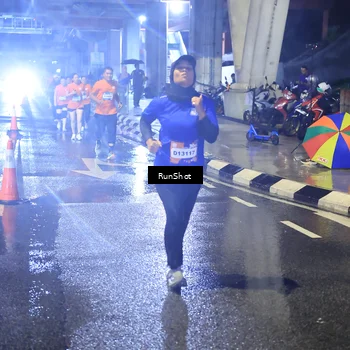 Runner Photo 7923972