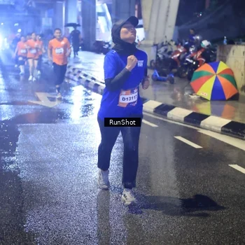 Runner Photo 7923979