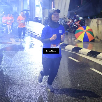 Runner Photo 7923986
