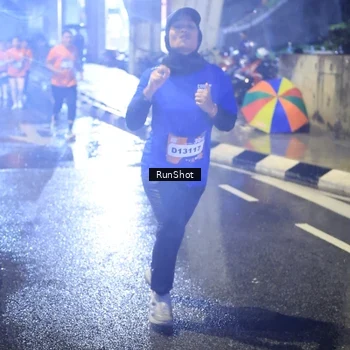 Runner Photo 7923992
