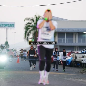Runner Photo 7923998