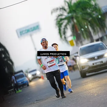 Runner Photo 7924005