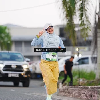 Runner Photo 7924009
