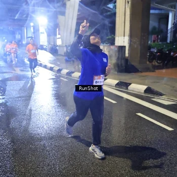 Runner Photo 7924013